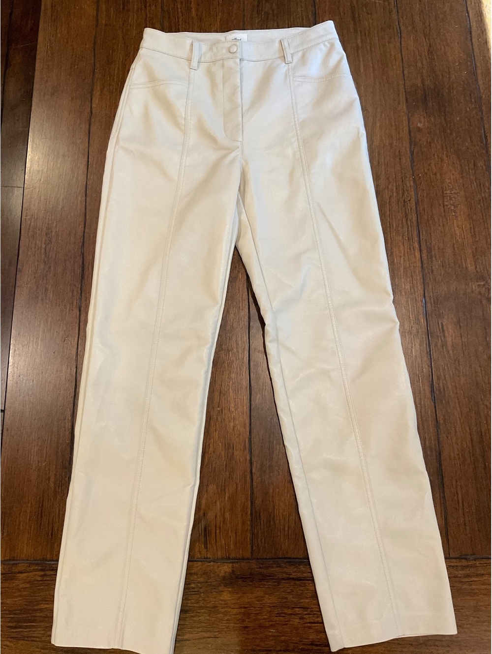 Aritzia Wilfred Rebel Vegan Leather Pants Size 6 Birch Cream Seamed Straight Leg